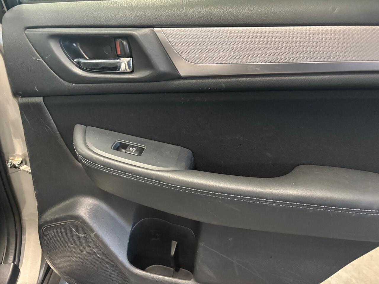 Subaru OUTBACK 2.0d-S Lineartronic Unlimited
