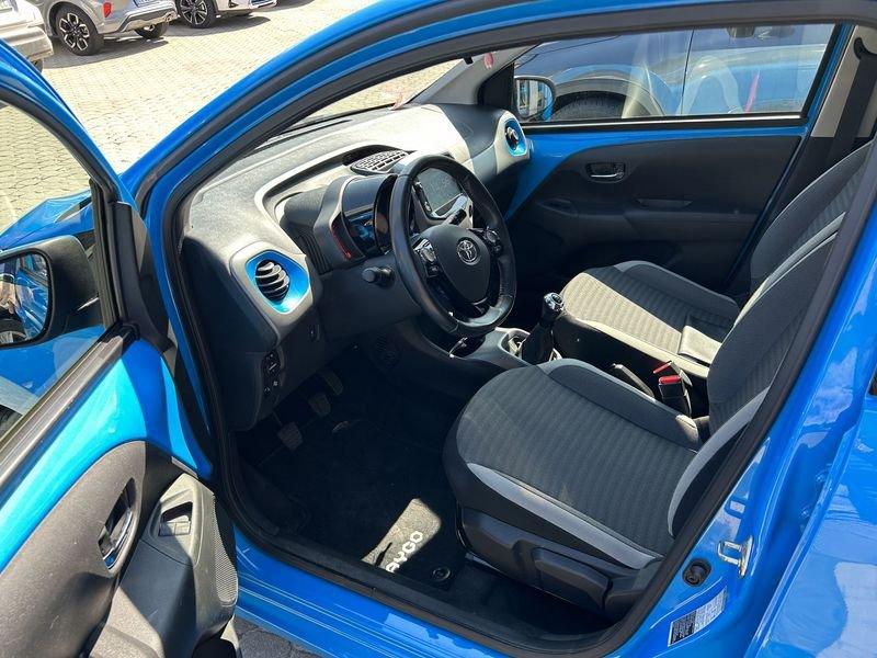 Toyota Aygo 1.0 VVT-i 72 CV 5 porte x-play