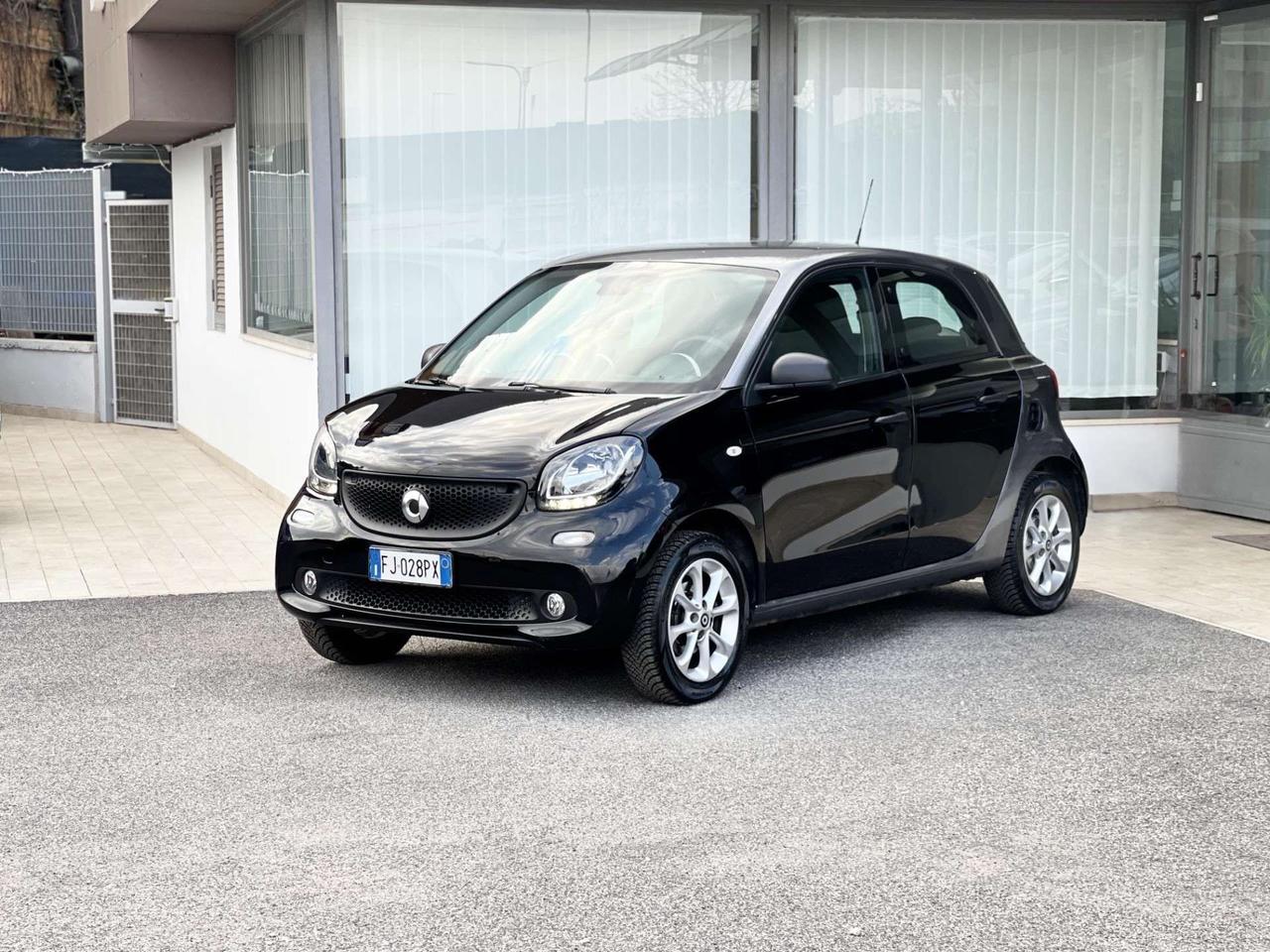 smart forFour 1.0 Benzina 71CV E6 Neo - 2017