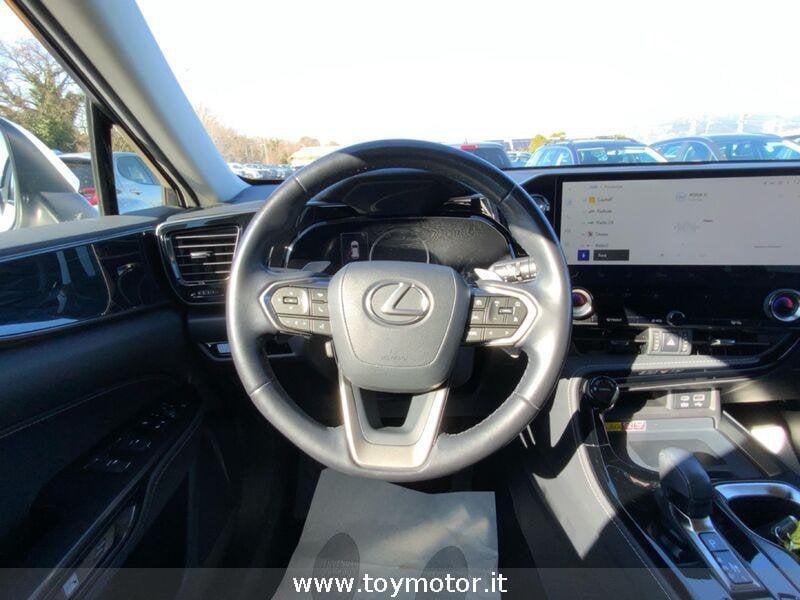 Lexus NX 2ª serie Plug-in 4WD Premium