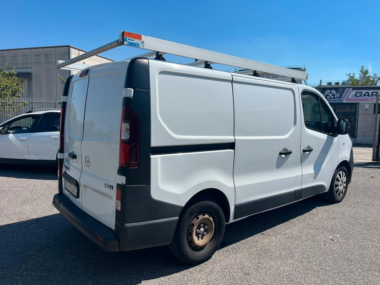 Opel Vivaro 1.6 turbo diesel