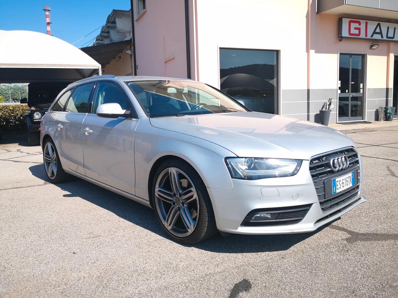 Audi A4 Avant 2.0 TDI 177CV multitronic ***PELLE/ALCANTARA***NAVI***XENO***