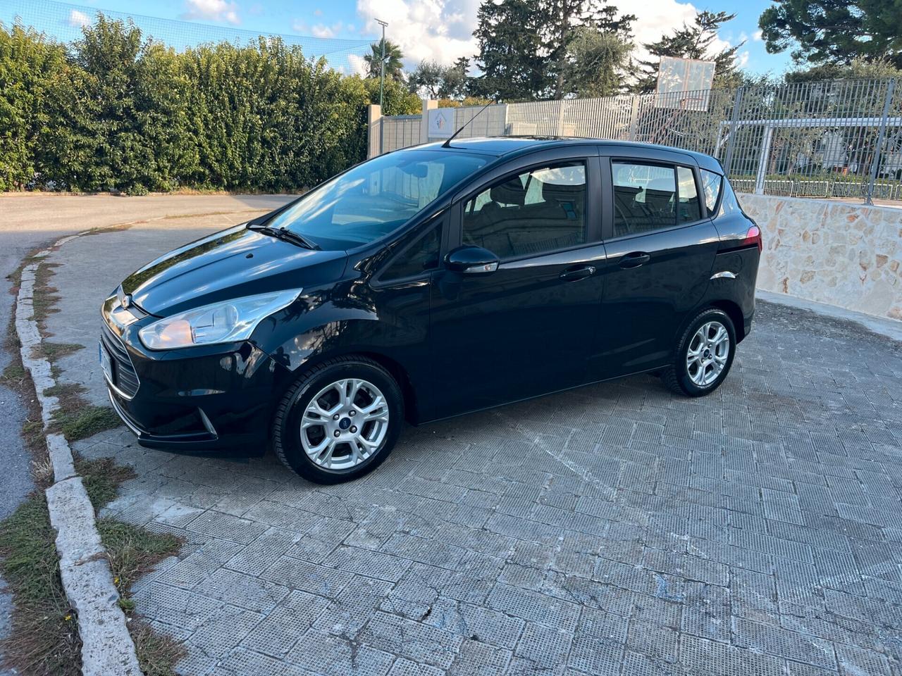 Ford B-Max 1.5 TDCi 75 CV Titanium NeoPatentati