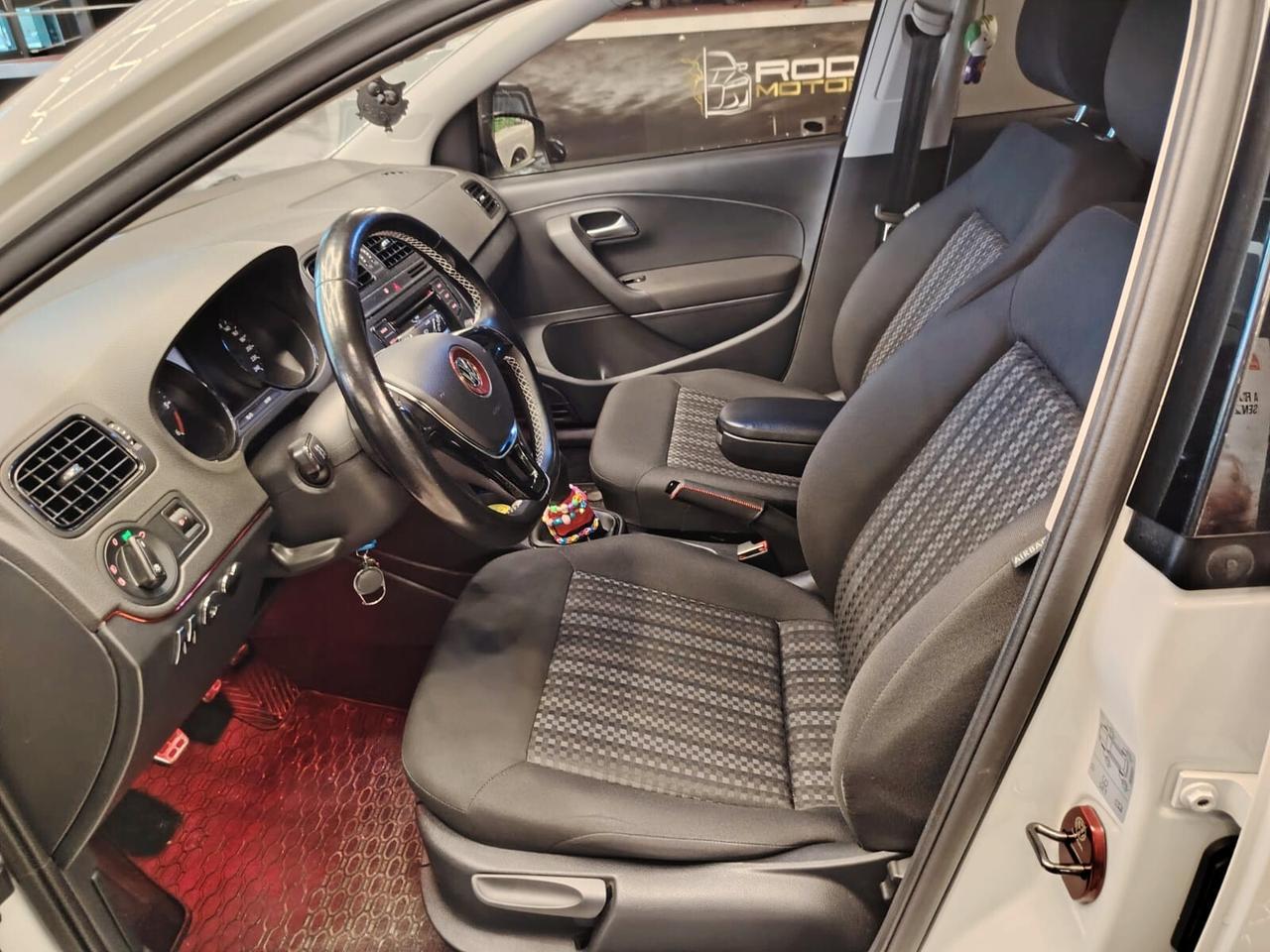 Volkswagen Polo 1.4 TDI 5p. Business