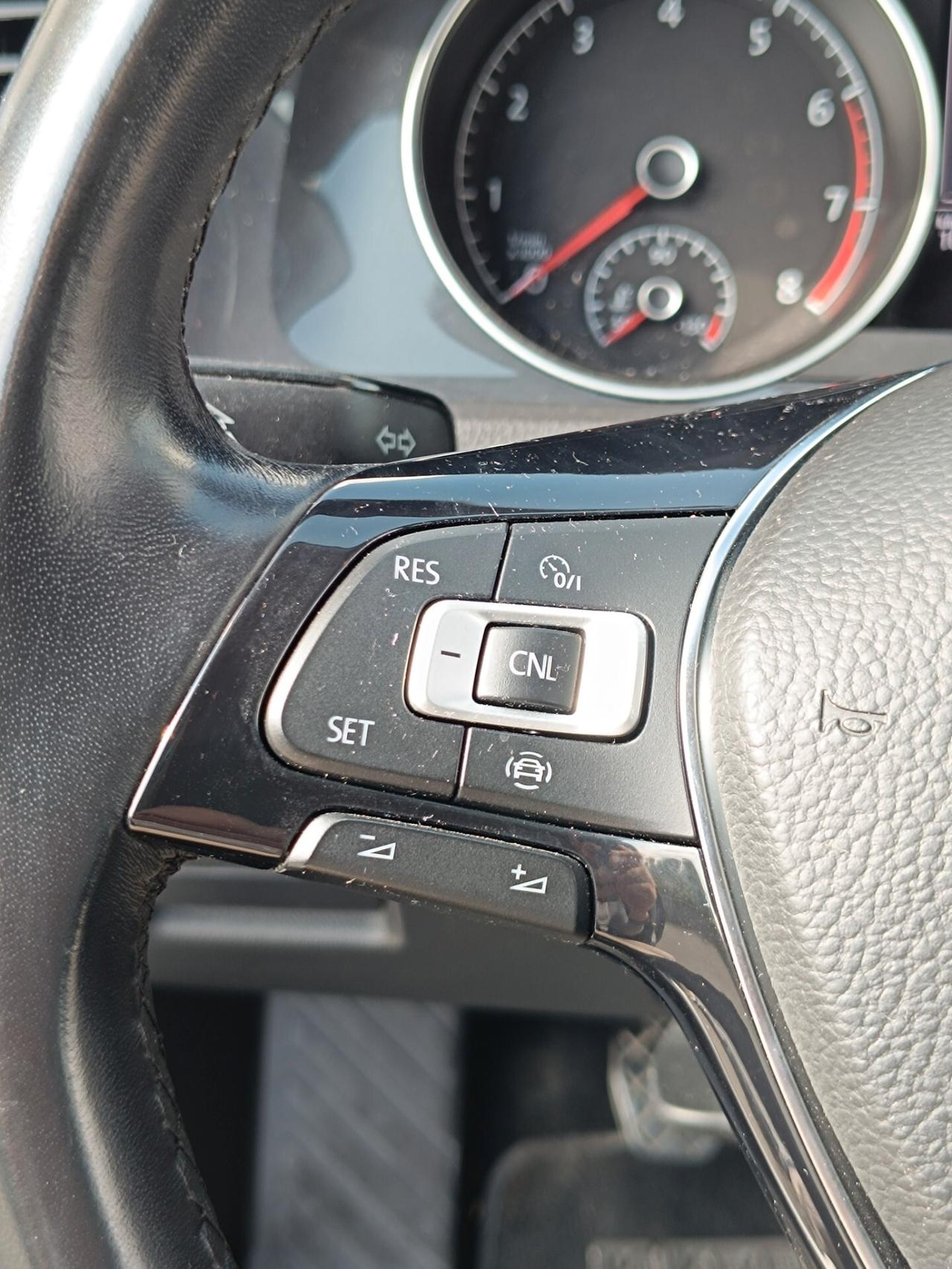 Volkswagen Golf 1.0 TSI 85 CV 5p. Trendline BlueMotion Technology