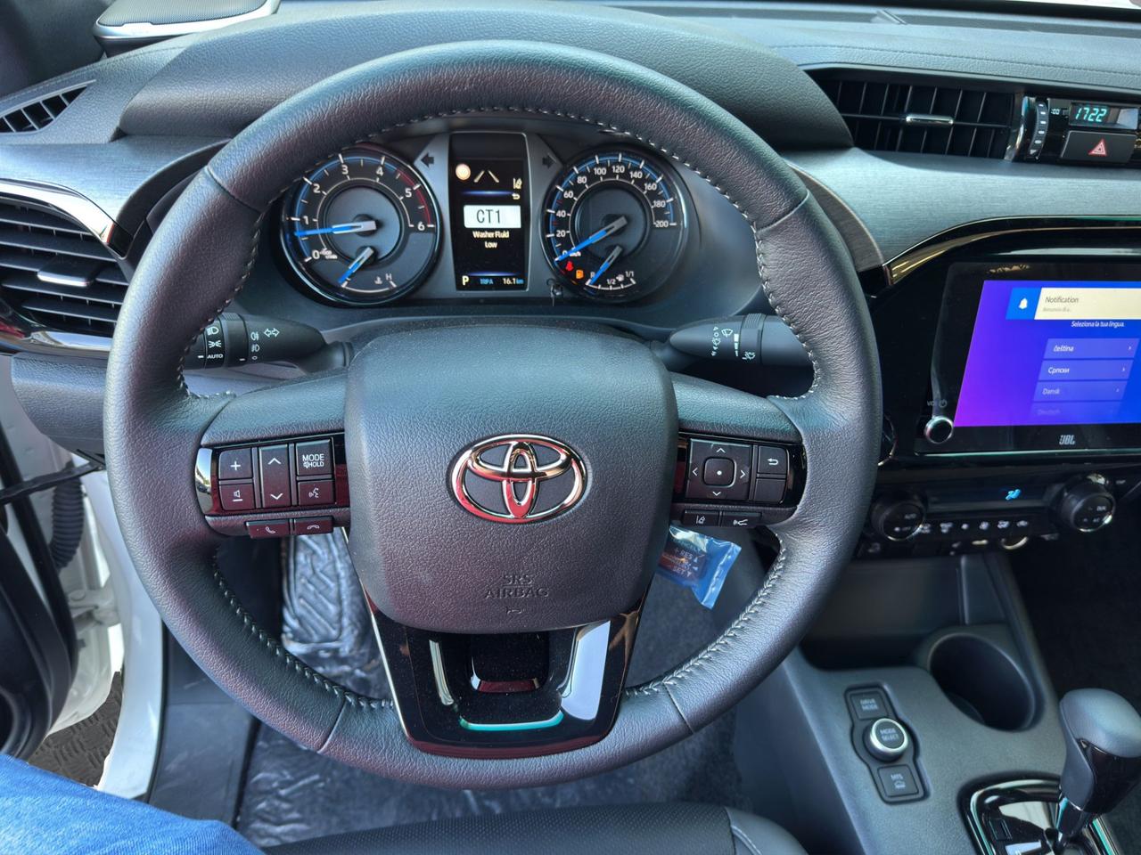 Toyota Hilux 2.8 d-4d 48V double cab Invincible