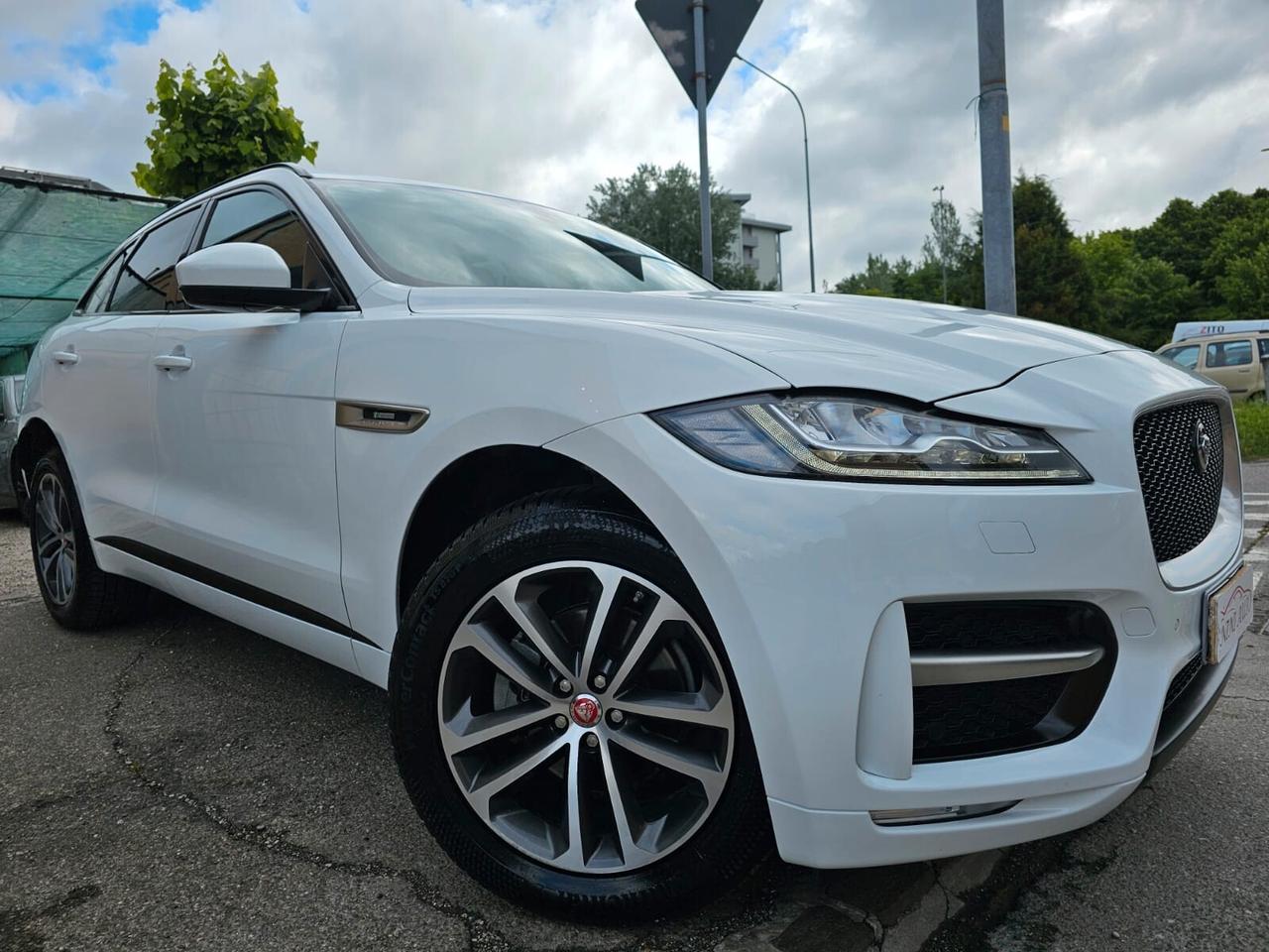 Jaguar F-Pace 2.0D 240cv R-Sport Awd*Pelle*Navi*Tetto*Pdc*Euro6*