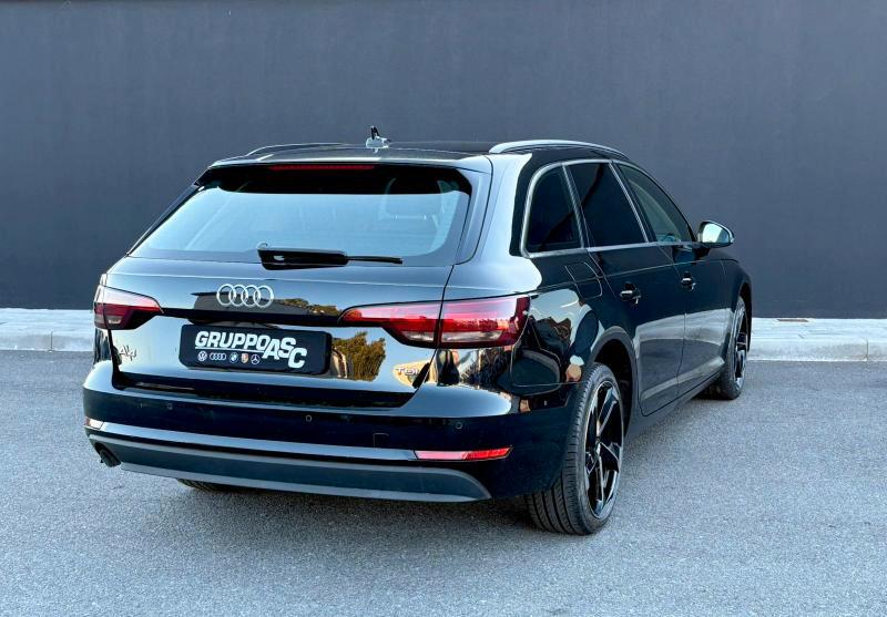 Audi A4 Avant 35 2.0 tdi 150cv s-tronic
