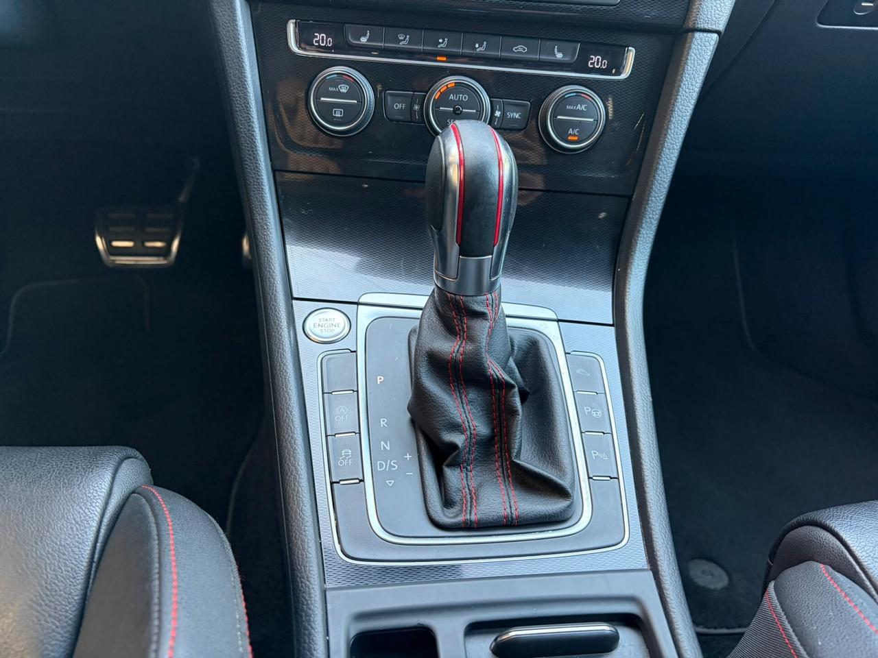 Volkswagen Golf GTI Performance 2.0 TSI DSG 5p. BlueMotion Technology