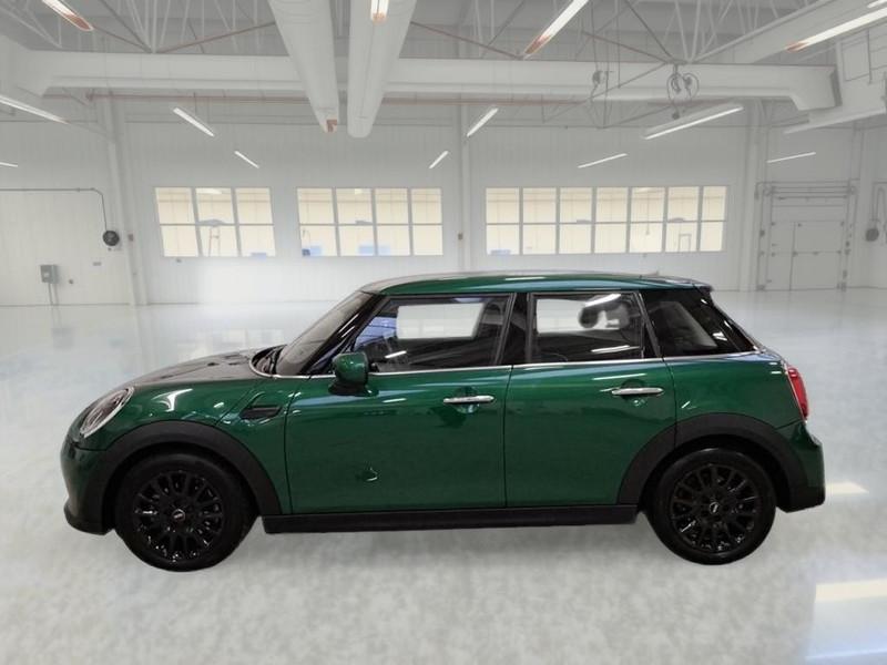 MINI COOPER CLASSIC AUTO 5 PORTE BERLINA