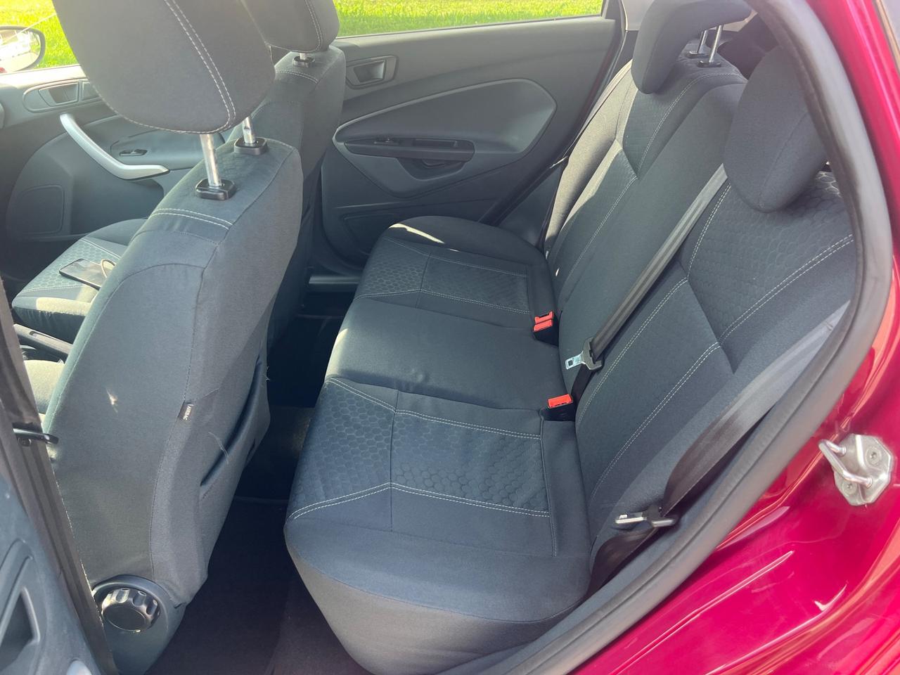 Ford Fiesta 1.2 Titanium OK NEOPATENTATI