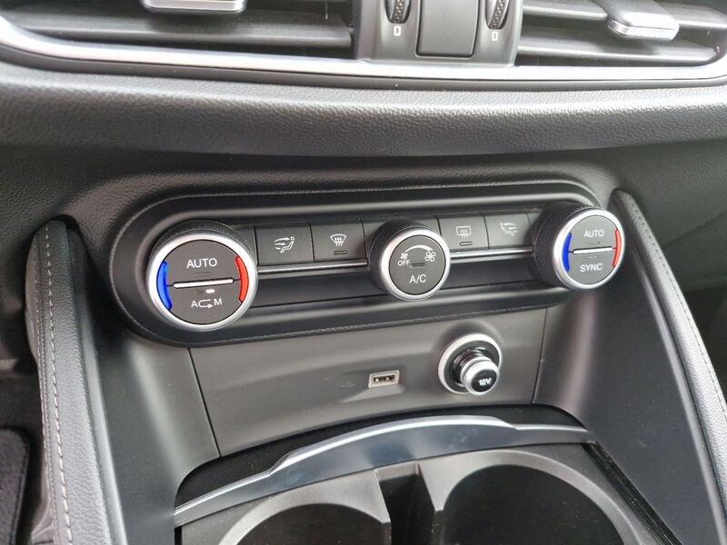 Alfa Romeo Stelvio 2017 2.2 t Super Q4 210cv auto my19