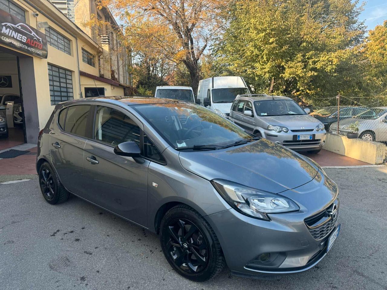 Opel Corsa 1.2 Diesel 5 porte b-Color 75cv