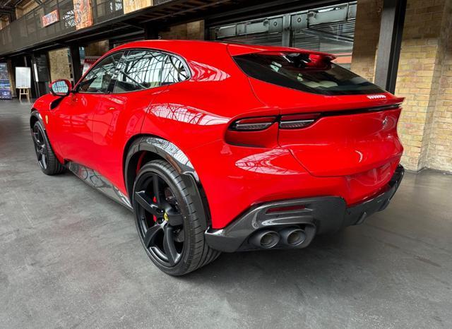 FERRARI Purosangue Purosangue