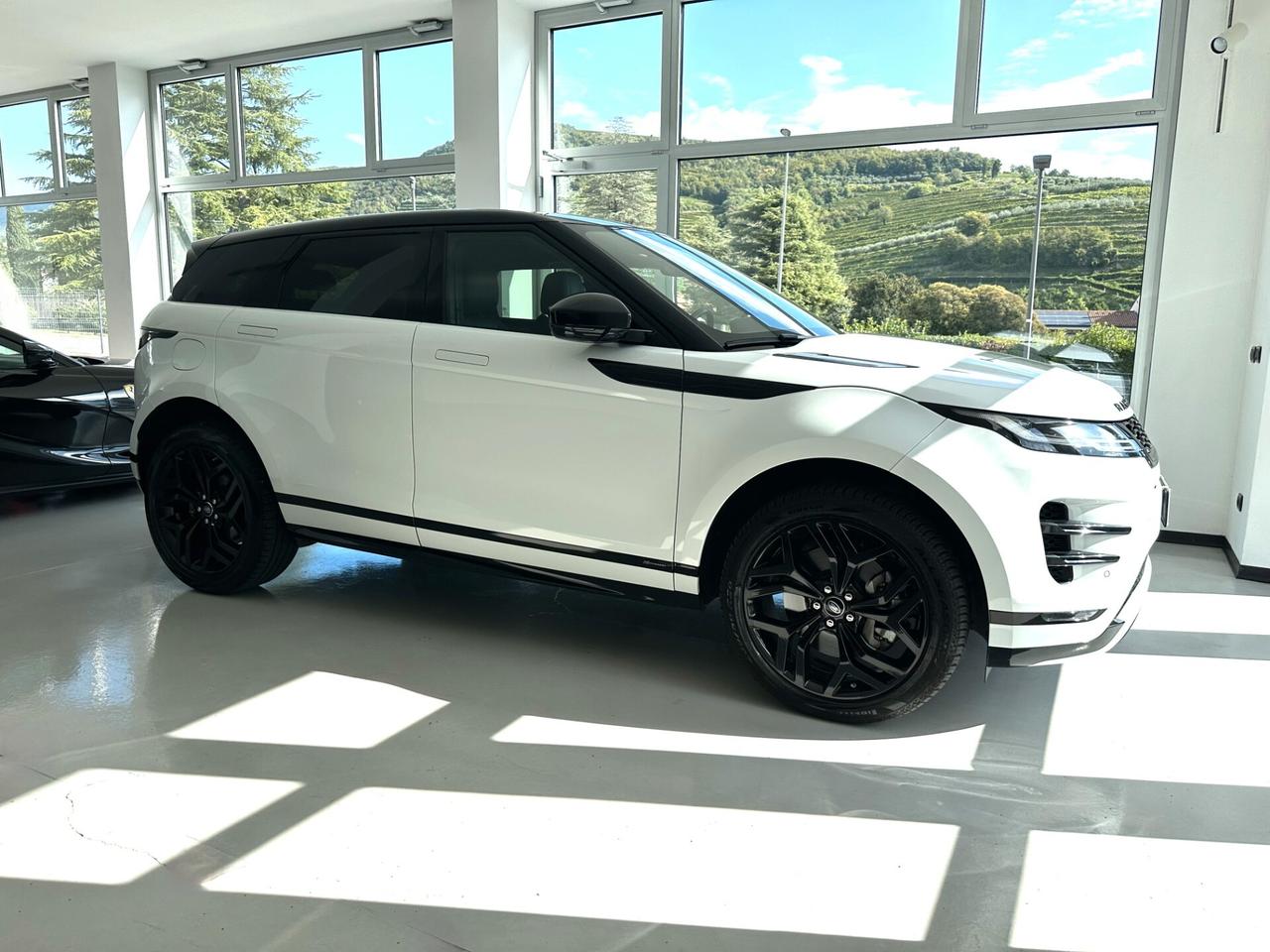 Land Rover Range Rover Evoque Range Rover Evoque 2.0D I4-L.Flw 150 CV AWD Auto R-Dynamic S