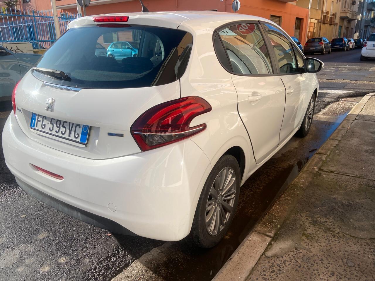 Peugeot 208 PureTech 82 5 porte Active