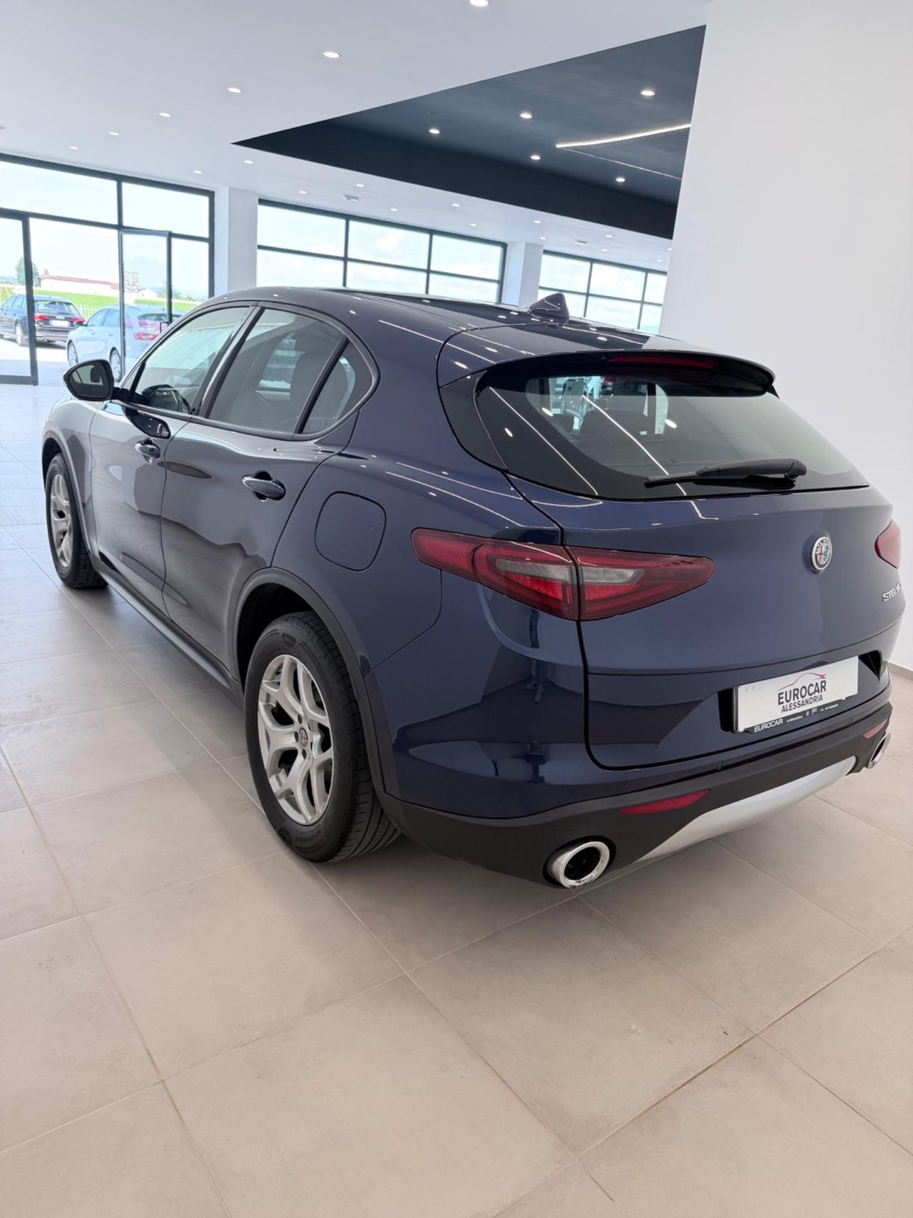 Alfa Romeo Stelvio 2.2 Turbodiesel 160 CV AT8 RWD Sport-Tech