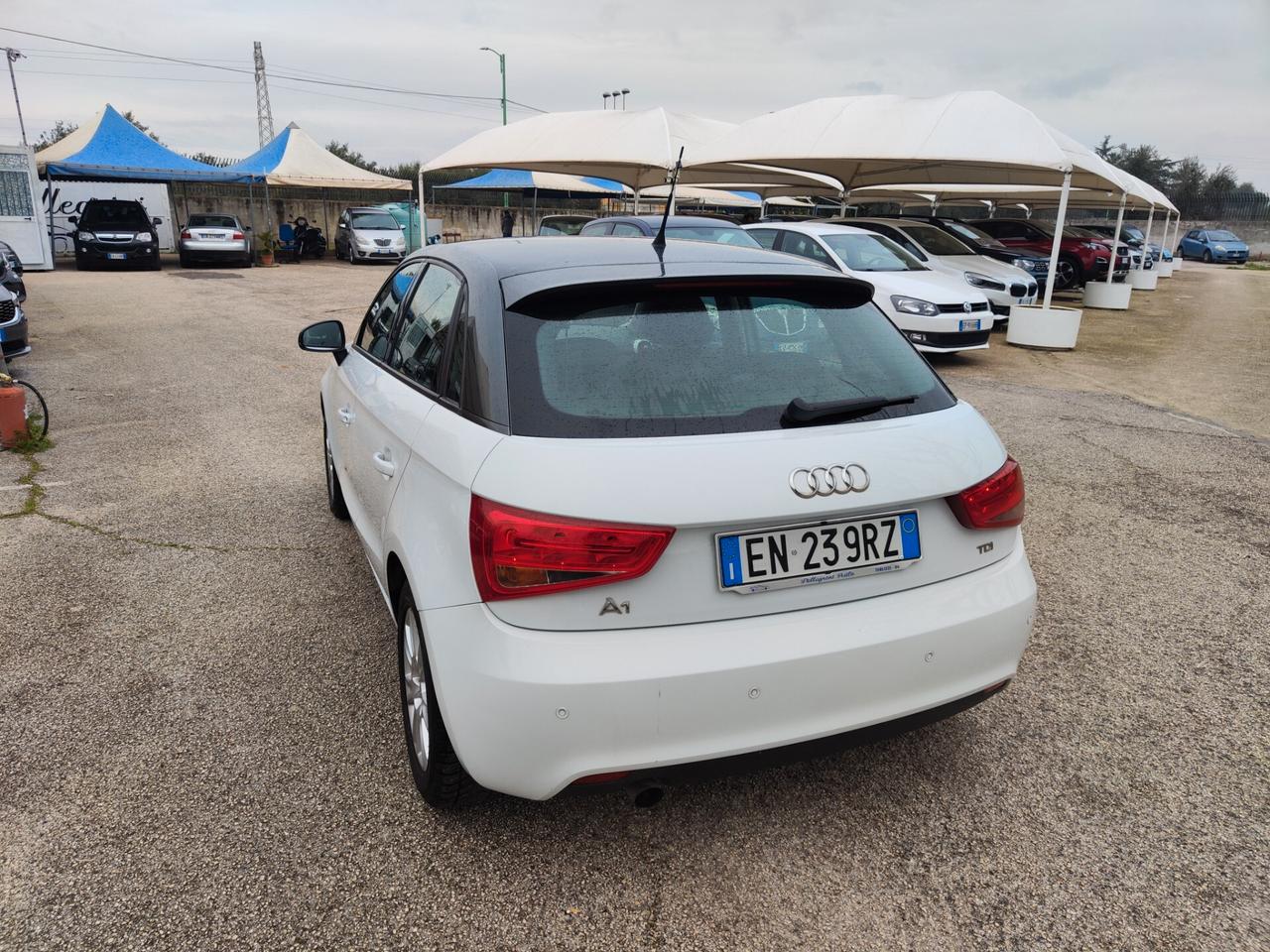 Audi A1 1.6 TDI Ambition 90 Cv del 2012