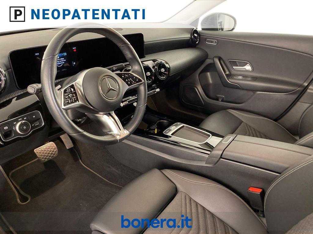 Mercedes Classe A 180 180 D Advanced 8G-DCT