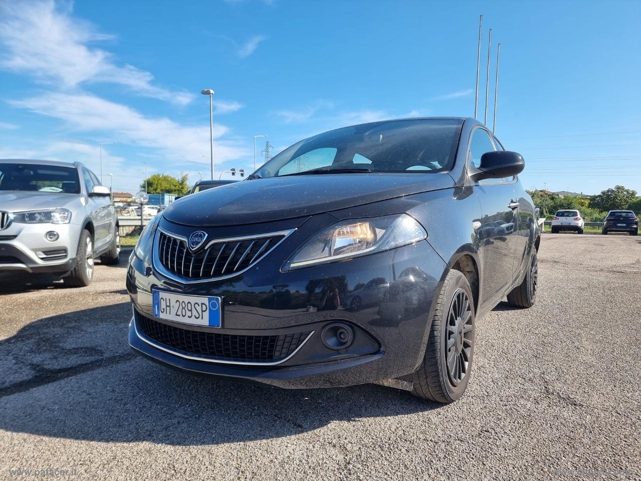 LANCIA Ypsilon 1.0 FireFly 5pS&S Hyb. Eco Silv.