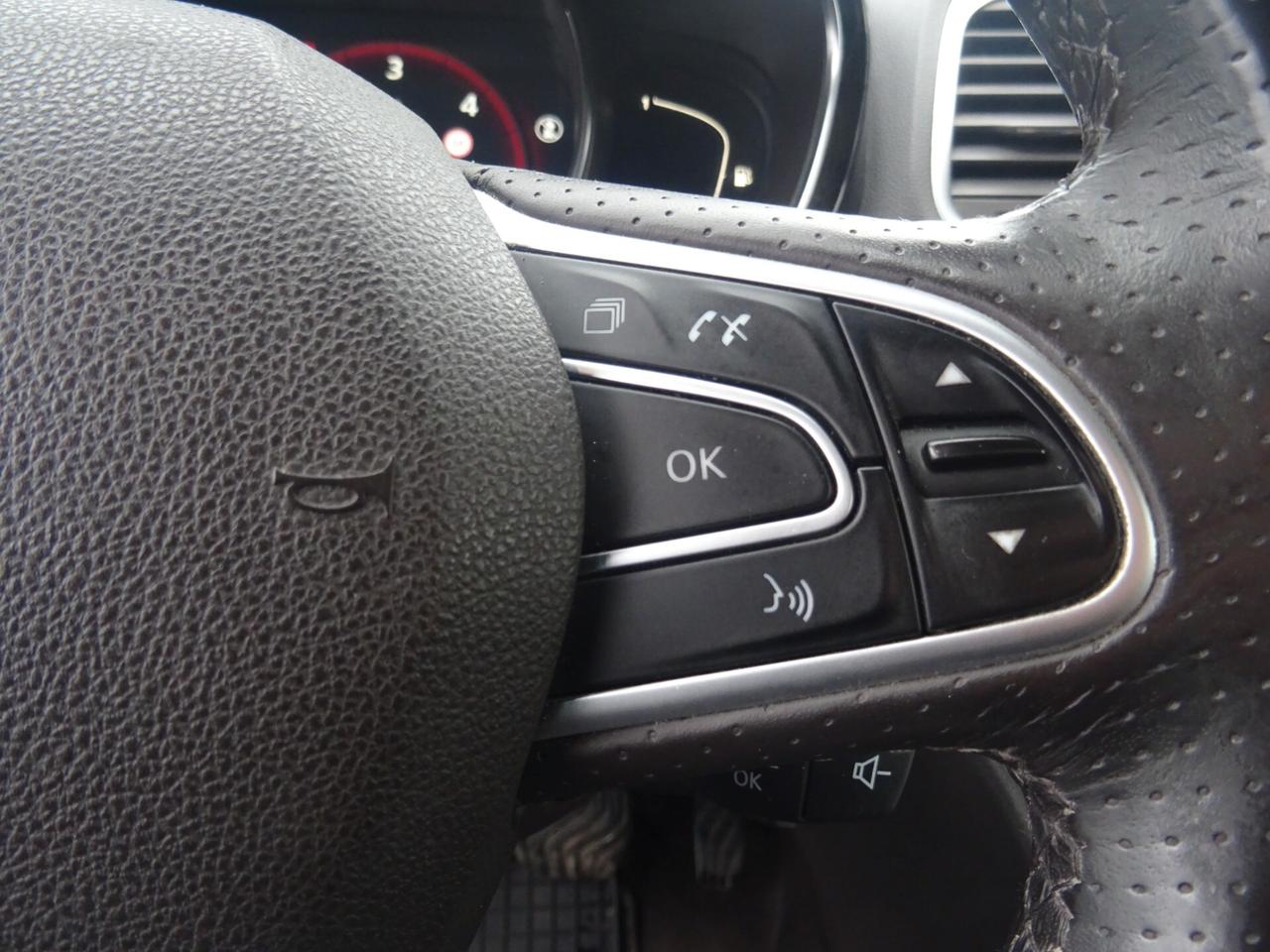 Renault Espace dCi 160CV EDC Energy Initiale Paris 4Control