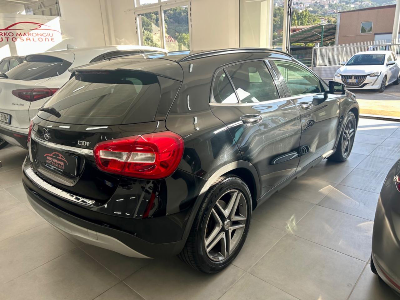 Mercedes-benz GLA 200 d Sport FINANZIABILE