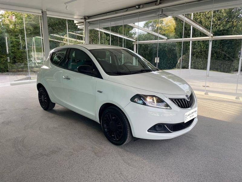 Lancia Ypsilon Ecochic 1.2 69cv GPL SILVER