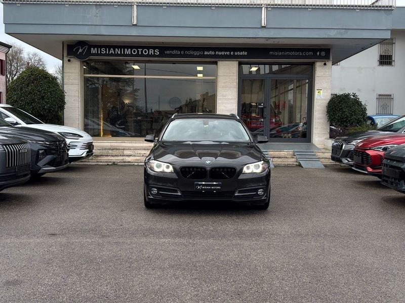 BMW Serie 5 520d Luxury Touring aut