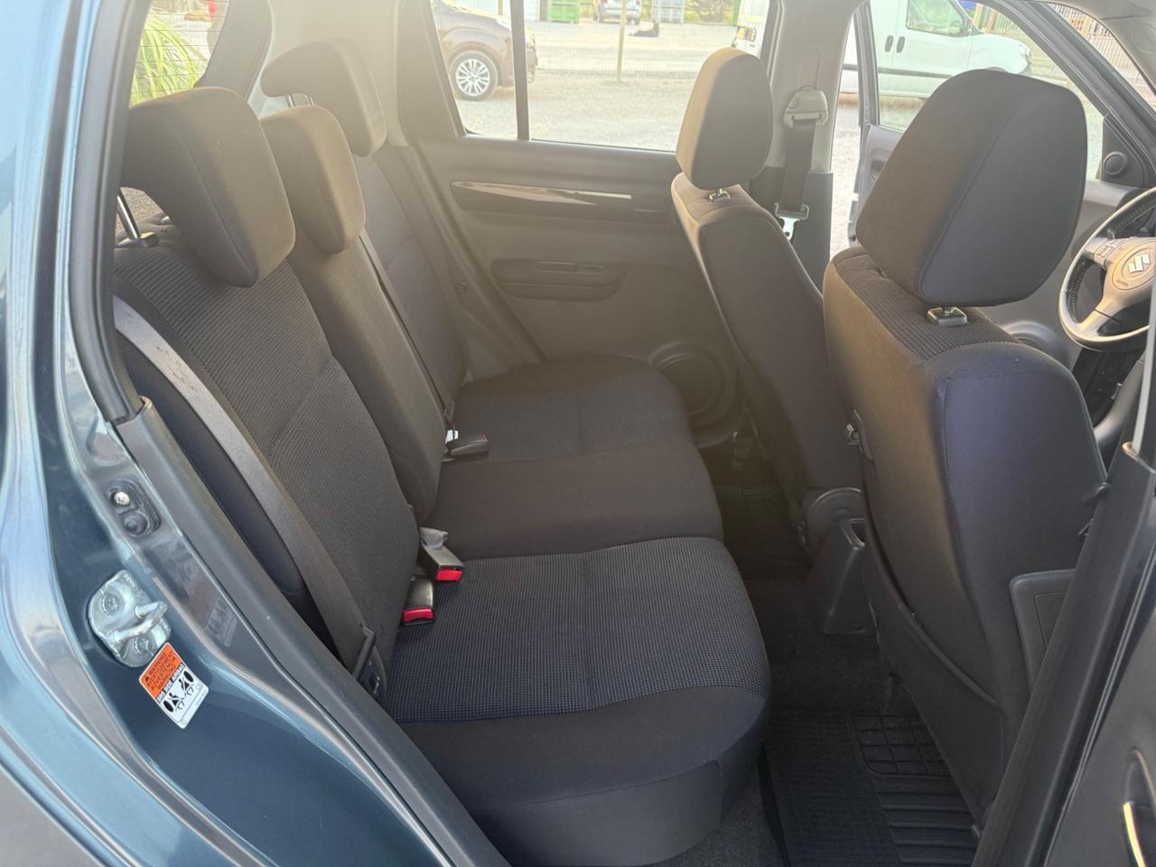 Suzuki Swift 1.3 4x4 5p. GL