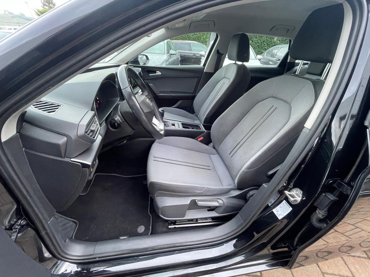 Seat Leon Sportstourer 2.0 TDI Business