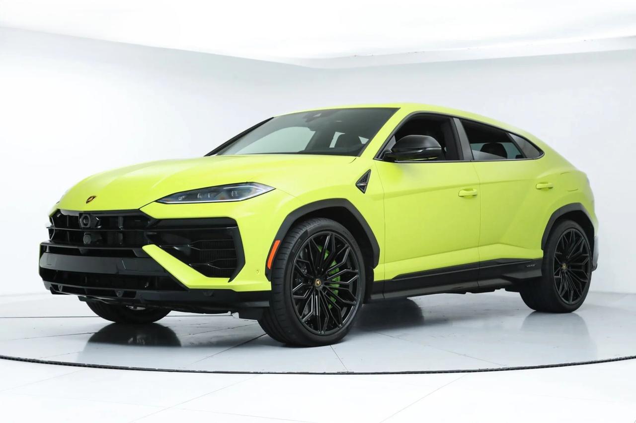 Lamborghini Urus 4.0 SE NOLEGGIO LUNGO TERMINE - LEASING FULL INCLUSIVE