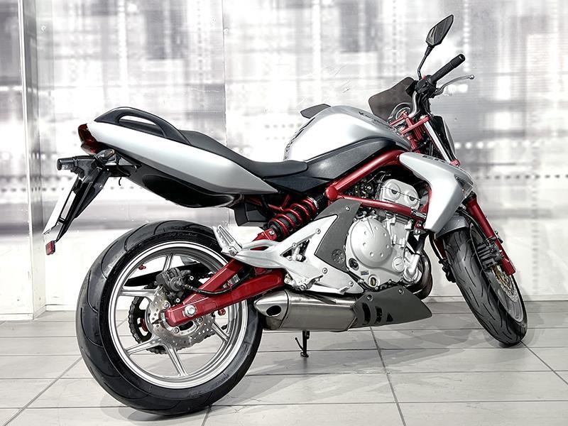 Kawasaki ER-6n