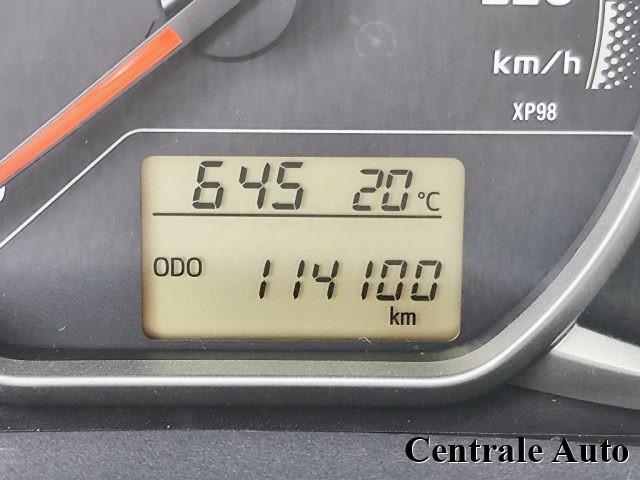 TOYOTA Yaris 1.0 5 porte Lounge