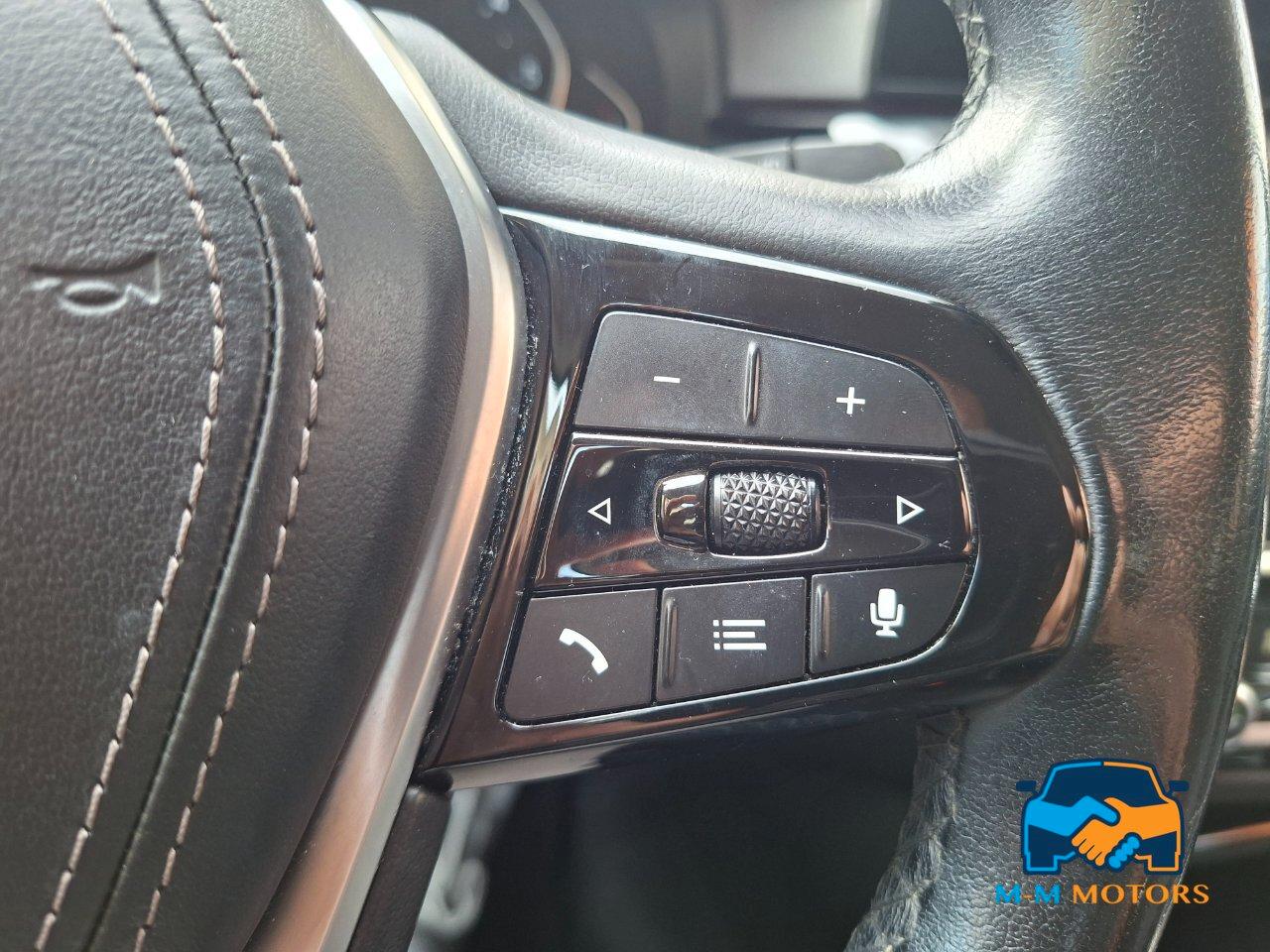 BMW 520 d Touring Luxury doppio treno di gomme