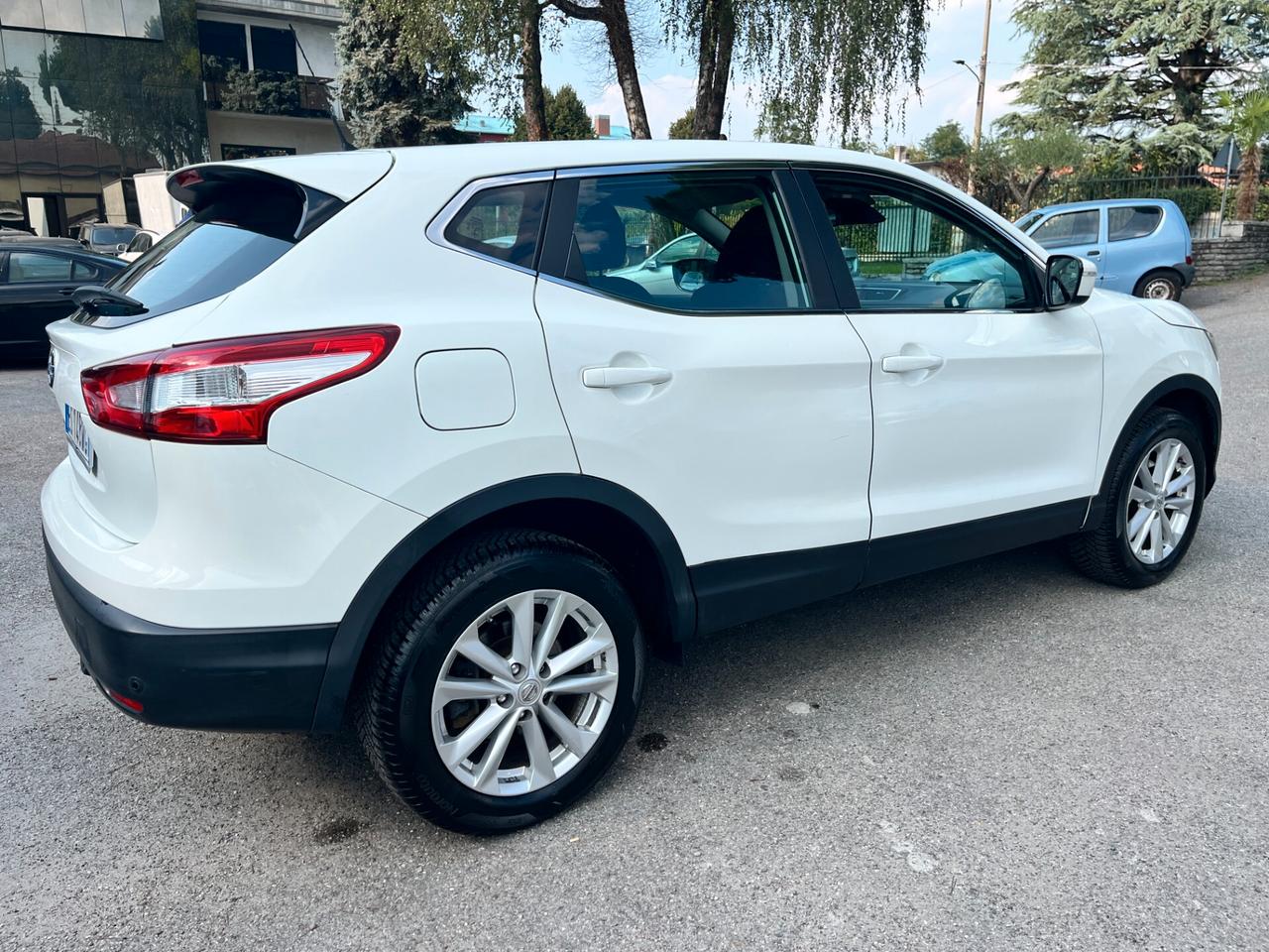 Nissan Qashqai 1.2 DIG-T Tekna