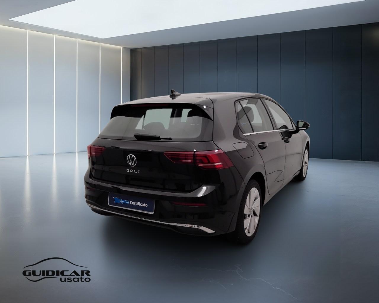 VOLKSWAGEN Golf VIII 2024 - Golf 2.0 tdi Life 150cv dsg