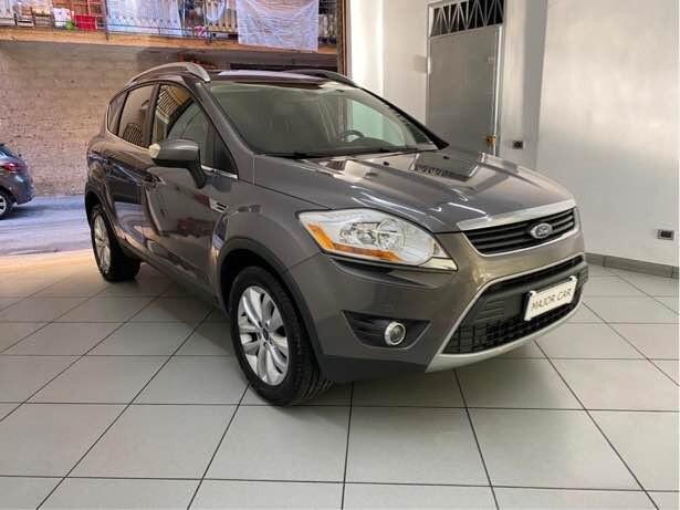 Ford Kuga 2.0 TDCi 163 CV 4WD Titanium con Gancio