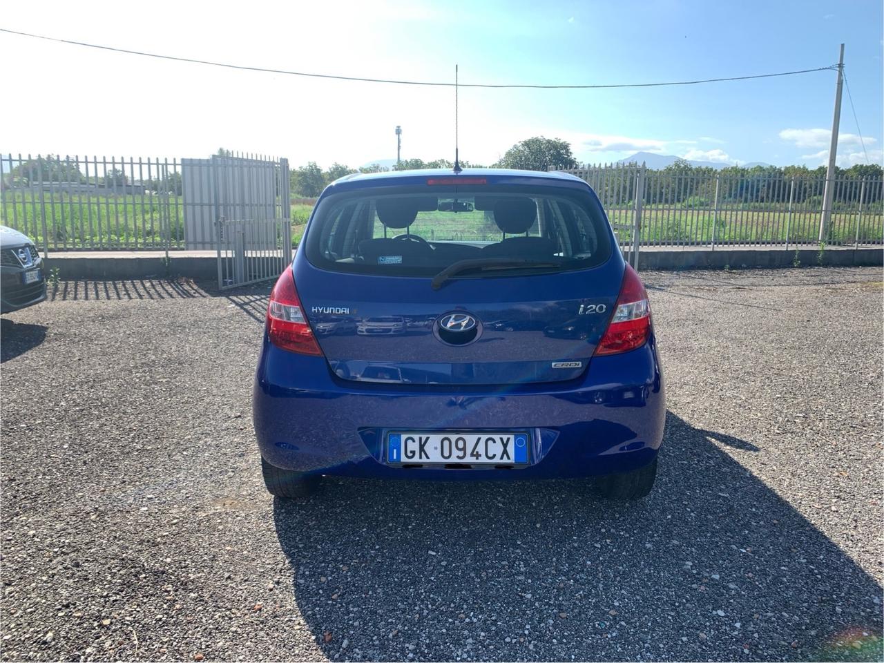 Hyundai i20 1.4 CRDi 5p - 2011