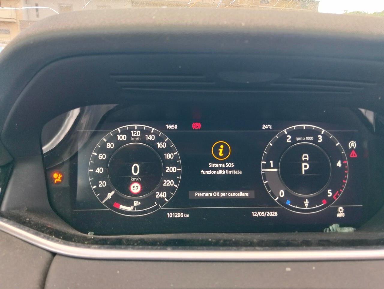 Rover Range Evoque 2.0D 150cv 2019 SINISTRATA