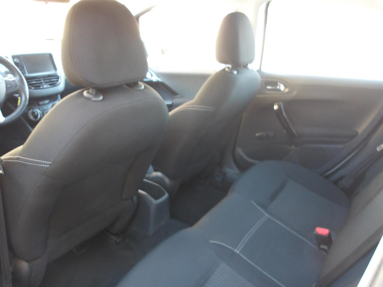 Peugeot 208 5 Porte 208 5p 1.2 puretech Allure 82cv