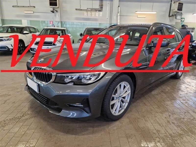 Bmw 318d Touring 150cv Aut. *FULL OPT.* da VETRINA