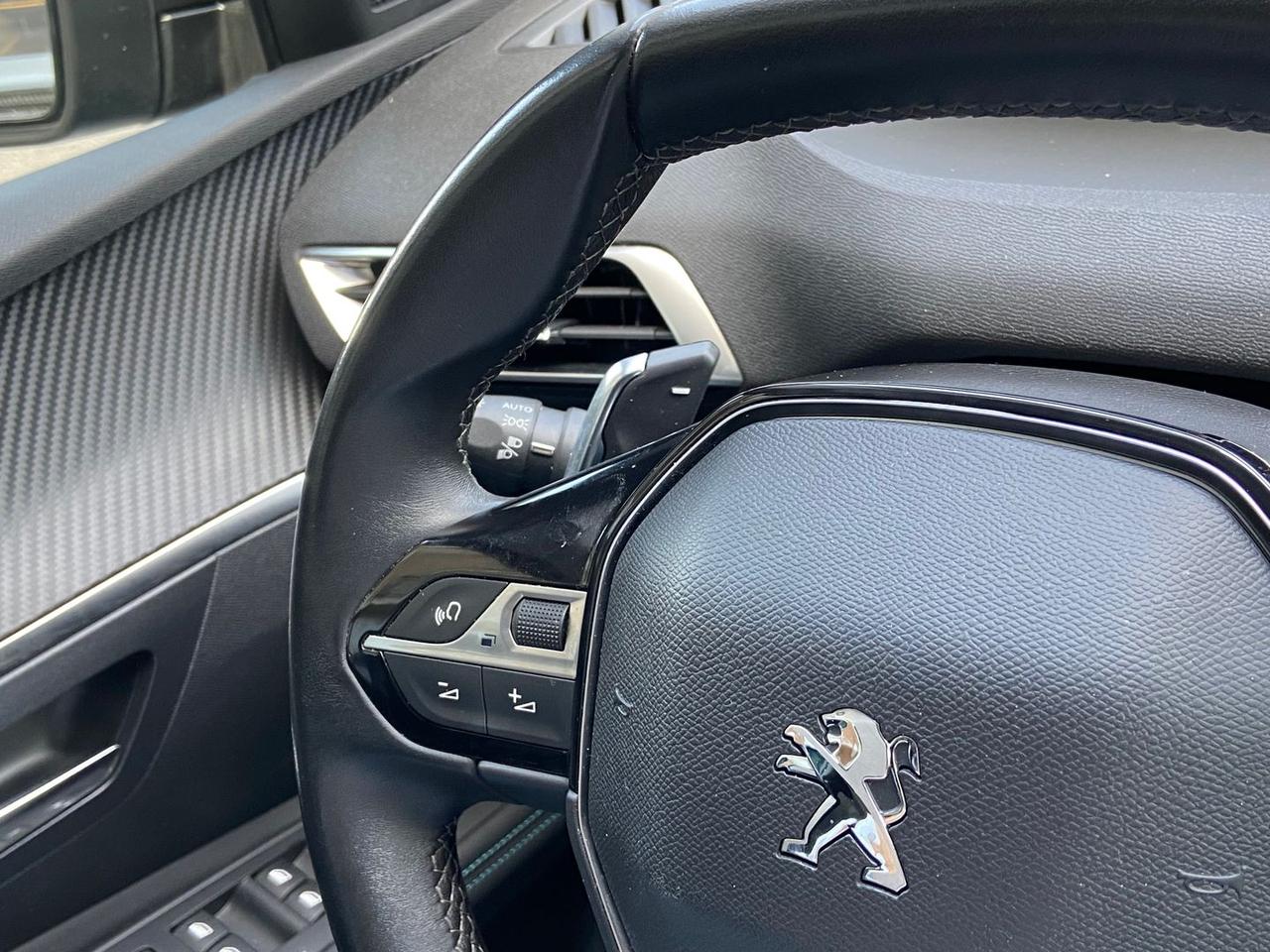 Peugeot 3008 Allure Pack 1.5 Blue HDI 130 #11985