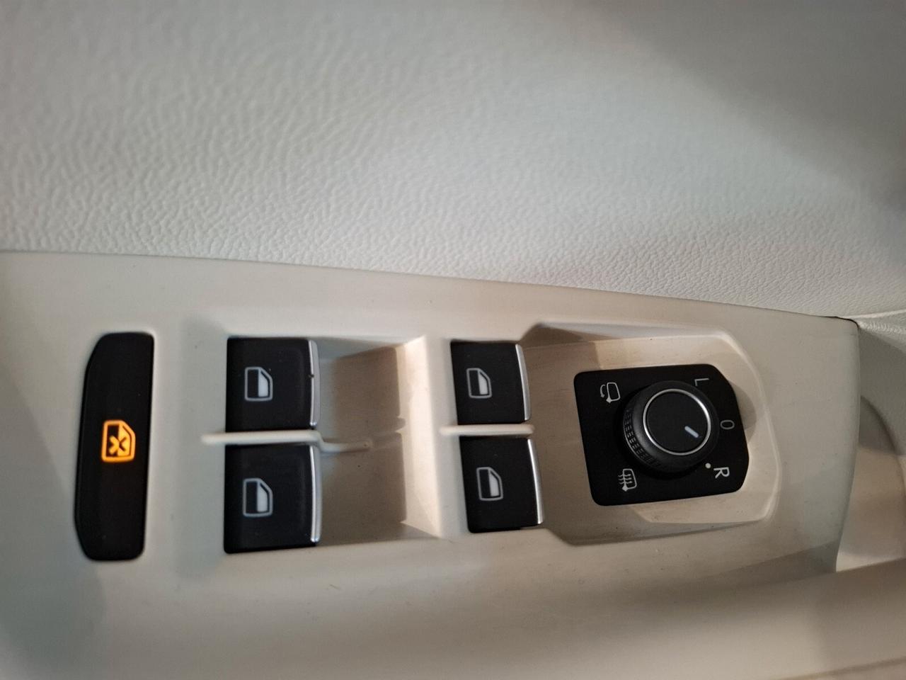 Volkswagen Passat Variant 2.0 TDI Highline BlueMotion Technology full optional