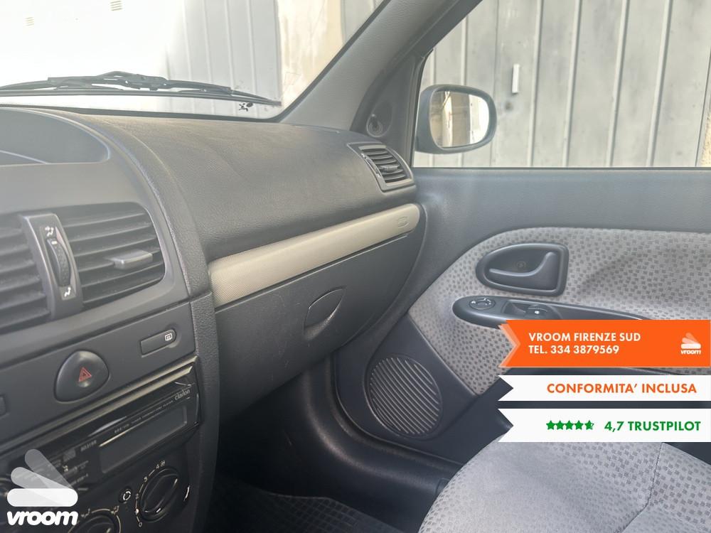RENAULT Clio 2ª serie Clio 1.2 16V cat 5 porte...