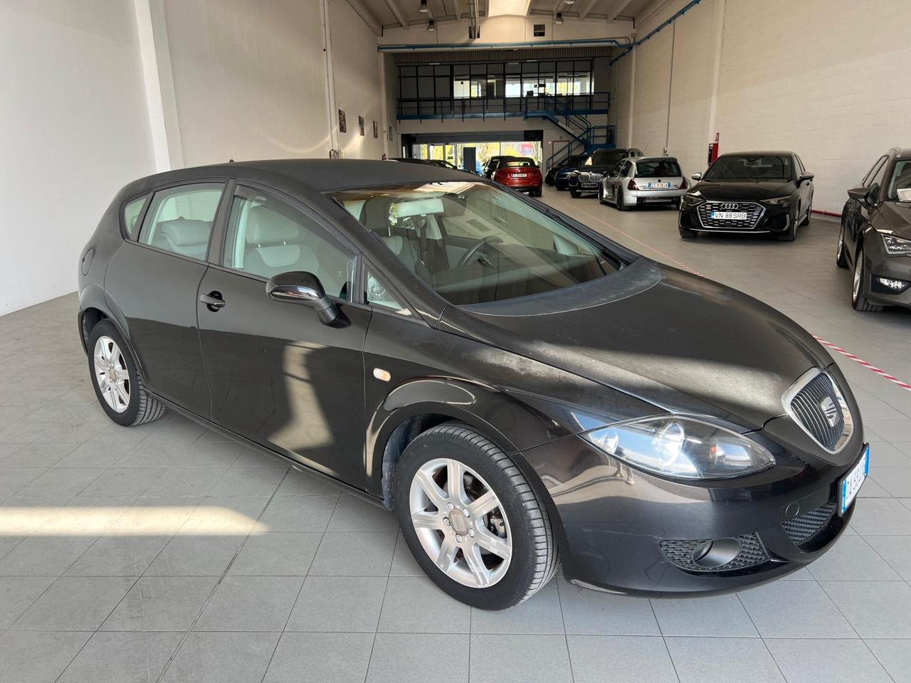 Seat Leon 1.6 BENZINA PER NEOPATENTATI