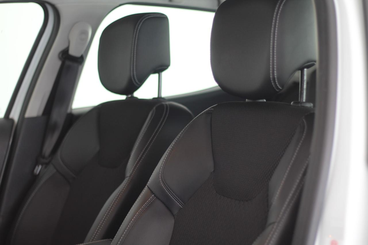 Renault Clio IV 1.5 DCI ECO 75 MOSCHINO ZEN IVA Esposta