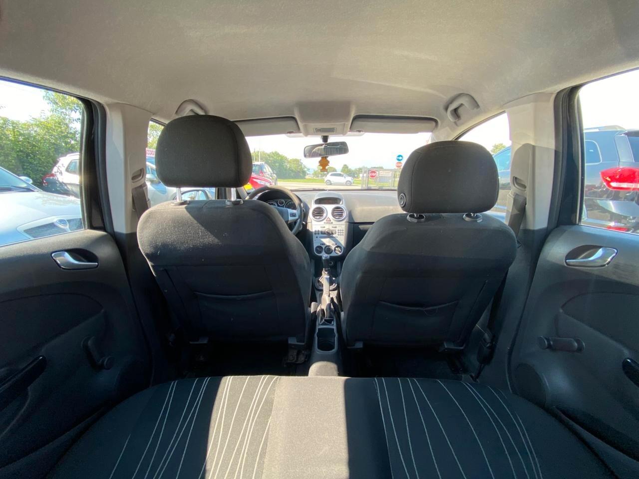 Opel Corsa 1.2 5 porte Easytronic Cosmo