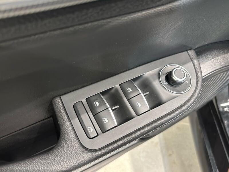 Alfa Romeo Giulia Giulia 2.0 Turbo 280 CV AT8 AWD Q4 Veloce