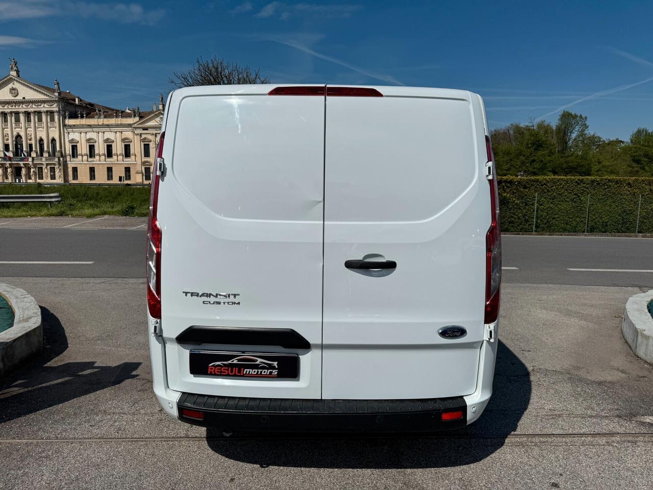 Ford Transit Custom 300 2.0 EcoBlue 130 PC Furgone Titanium
