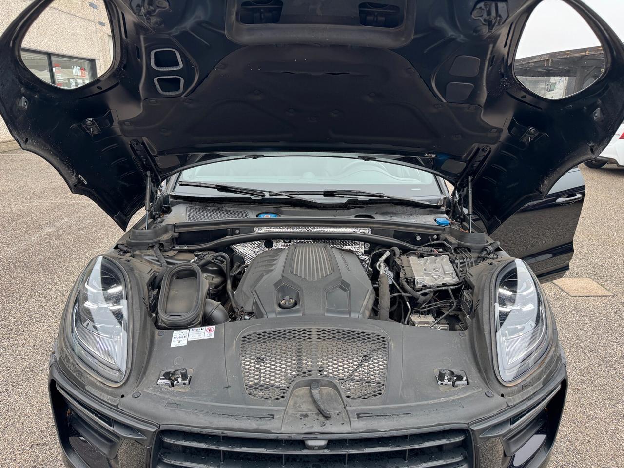 Porsche Macan 2.0 265cv pdk, Iva deducibile STUPENDA